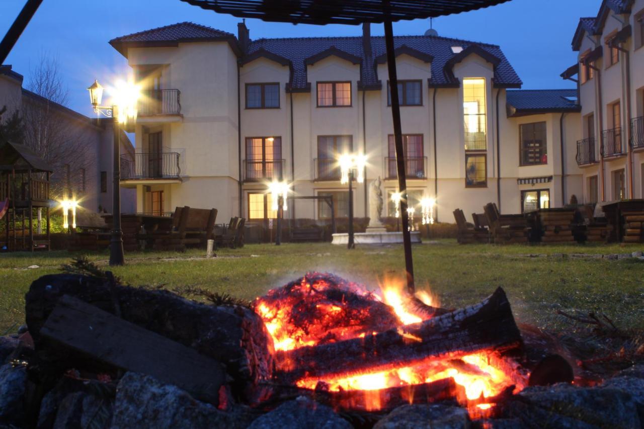 Hotel Orw Magnat Zieleniewo  Exterior foto